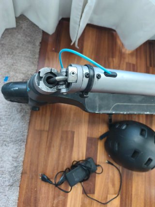 Patinete Cecotec Bongo Serie A + Casco+ 2 Cargador