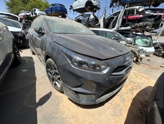 Kia 2910882 52910j7600 llanta ceed business