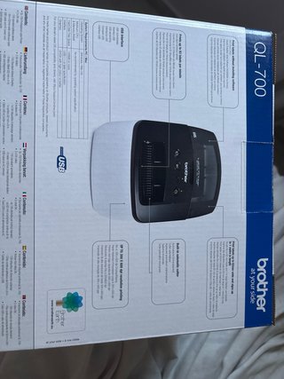 Impresora de etiquetas Brother QL-700