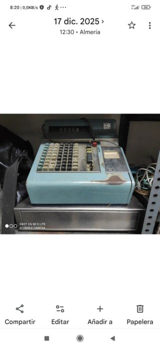 Caja Registradora Antigua, se acepta ofertas.