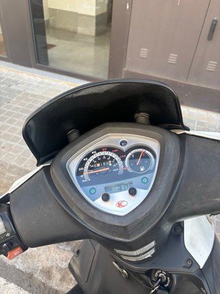 Moto Kymco Agility City 125