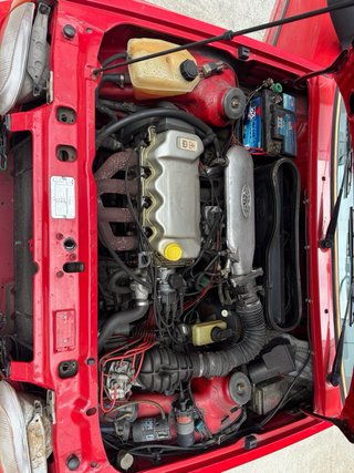 Ford Escort 1.6 i Guia