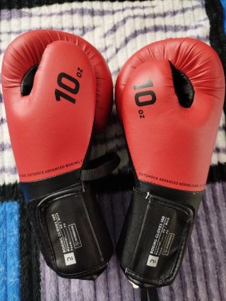 Guantes de Boxeo Outshock Rojos y Negros