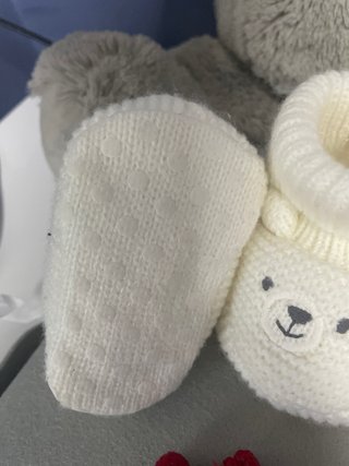Patucos y manoplas bebé polar+ regalo