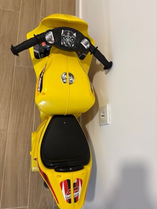 Moto Correpasillos XL Amarilla