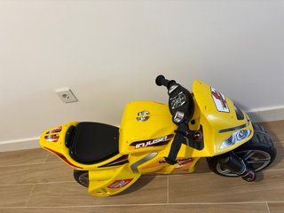 Moto Correpasillos XL Amarilla
