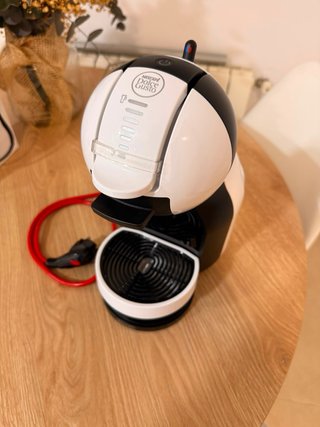 Cafetera Dolce Gusto Poco Uso