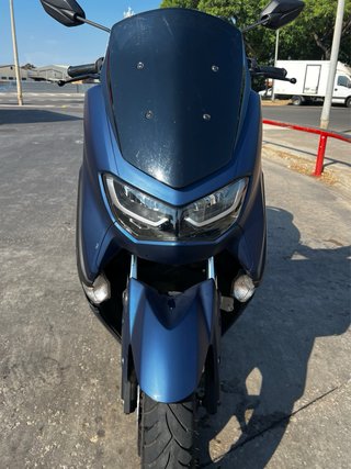 Yamaha NMAX 125 Azul Oscuro