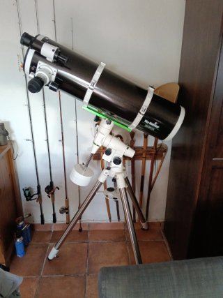 Telescopio astronomico Sky-Watcher 200PDS