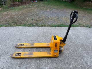 Transpaleta eléctrica MB