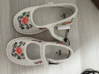 Zapatos Zara Niña Talla 23 Bordados Flores