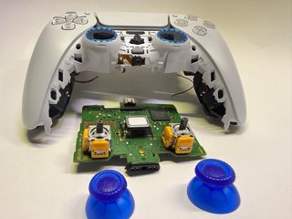 Mando PS5 Hall Effect