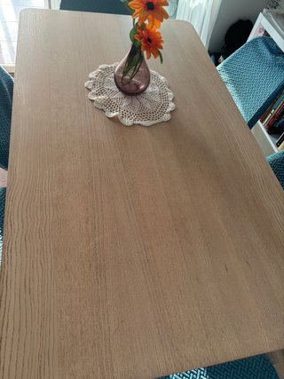 Mesa de comedor y 6 sillas