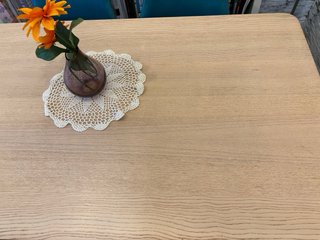 Mesa de comedor y 6 sillas