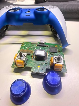 Mando PS5 Hall Effect