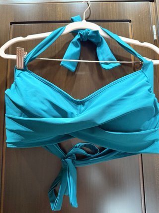 Parte de arriba bikini verde azulado
