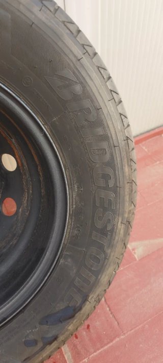 Rueda Fiat Ducato 215/70 R15 c