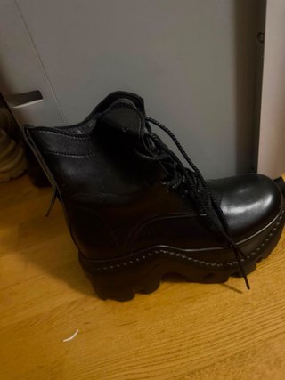 Botas de plataforma negras bajas