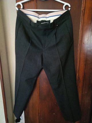Pantalones de traje Conf. Nalo S.A. grises