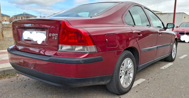 Volvo S60 2003 d5 distribución hecha - foto 1