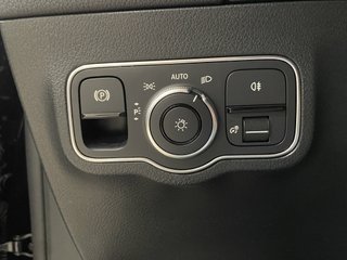 GLA 200 D