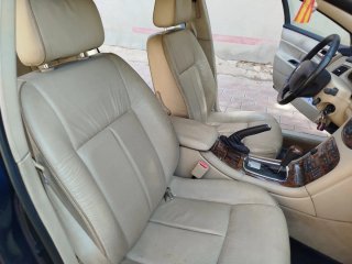 Peugeot 607 2002