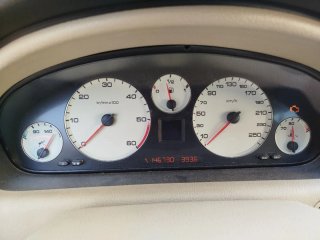Peugeot 607 2002