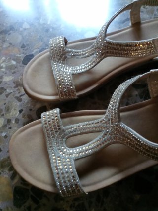 Sandalias doradas/plateadas talla 37