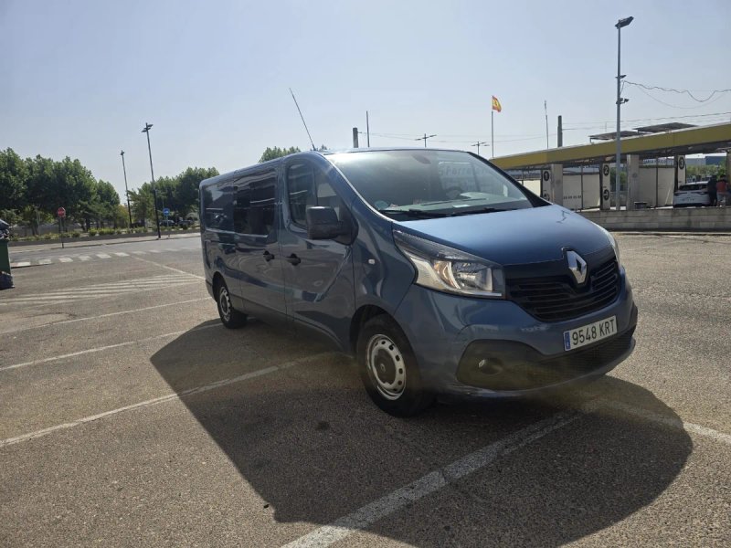 Renault Trafic 2018 - foto 1