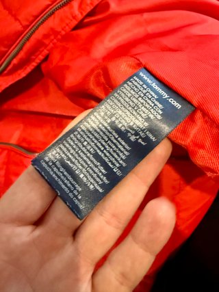 Abrigo Tommy Jeans Puffer Rojo Capucha Pelo