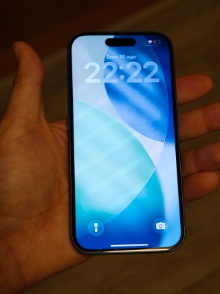 iPhone 16 128GB Azul