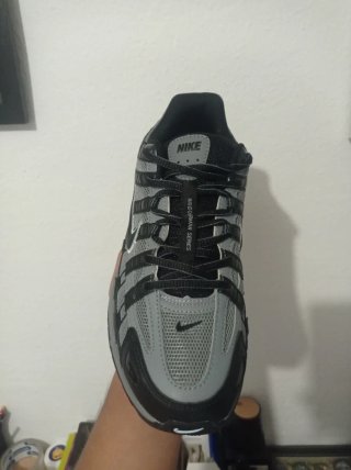 Nike P-6000 Negro Gris