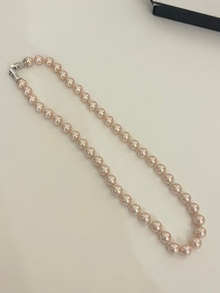 Collana di perle rosa