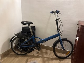 Bicicleta plegable azul