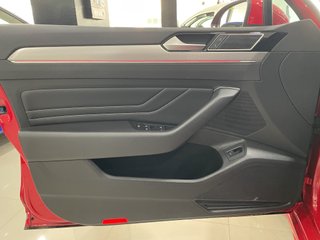 Passat Variant R-Line 2.0 TSI 140kW (190CV) DSG fa