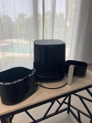 Freidora de Aire Philips Negra