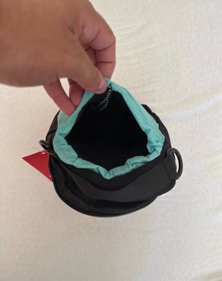 Riñonera Nike Verde y Negra con Correa