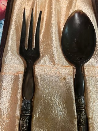 Set posate da insalata antiche in argento e corno