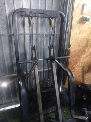 Máquina de remo con placas