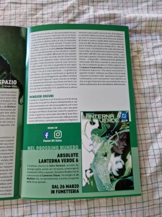 Fumetto dc comics absolute lanterna verde