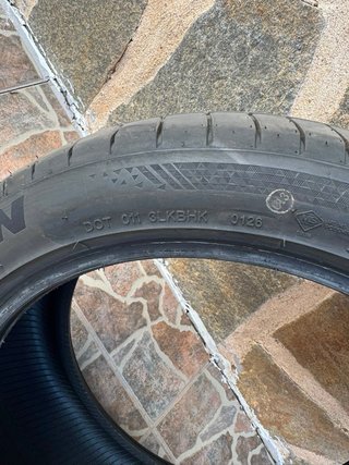 Neumático Kapsen 600km. Medidas: 215 45 r17