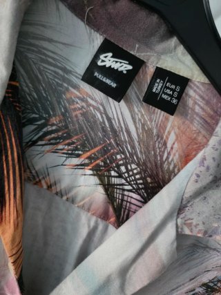 Camisa Hawaiana Pull&Bear Talla S