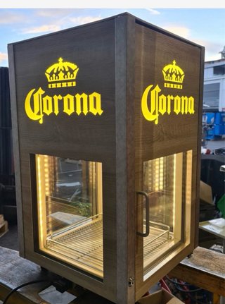 Nevera expositora Corona 40L