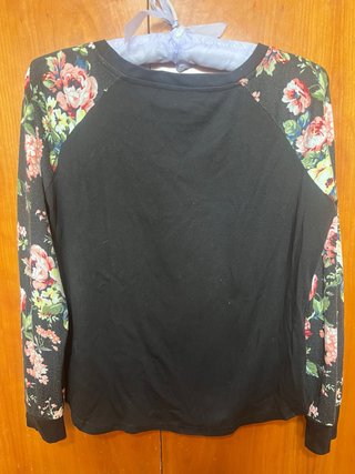 Sudadera Shein flores manga larga