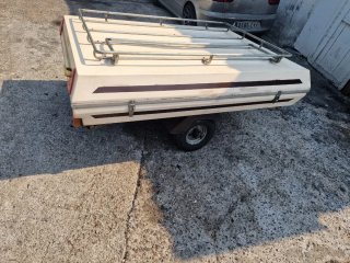 Se vende carro tienda 2 abitaciones sin papeles