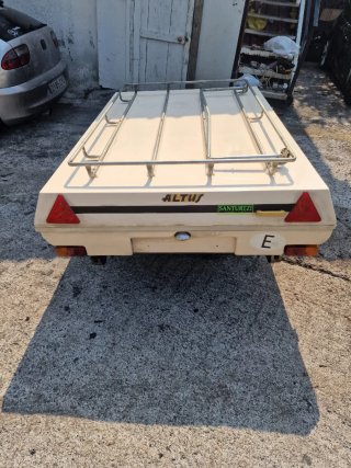 Se vende carro tienda 2 abitaciones sin papeles