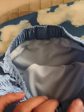 Bañador niño azul con estampado surf