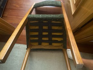 Juego de 2 sillas de madera