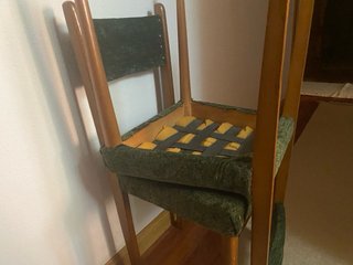 Juego de 2 sillas de madera