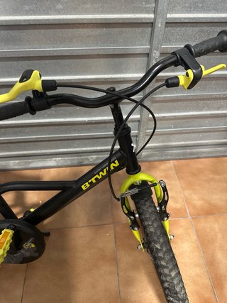 Bicicleta BTWIN 16 Dark Hero 500